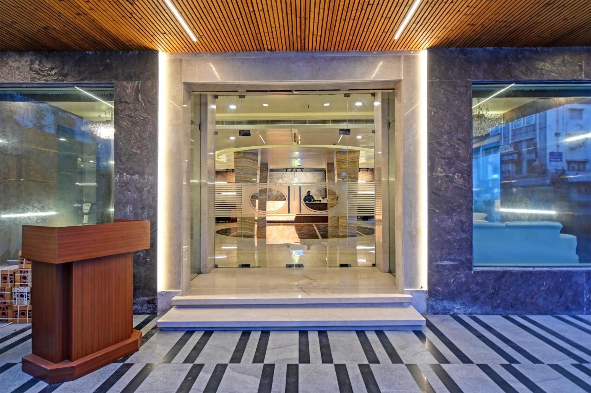 Palette Madhapur Hotel ไฮเดอราบัด ภายนอก รูปภาพ