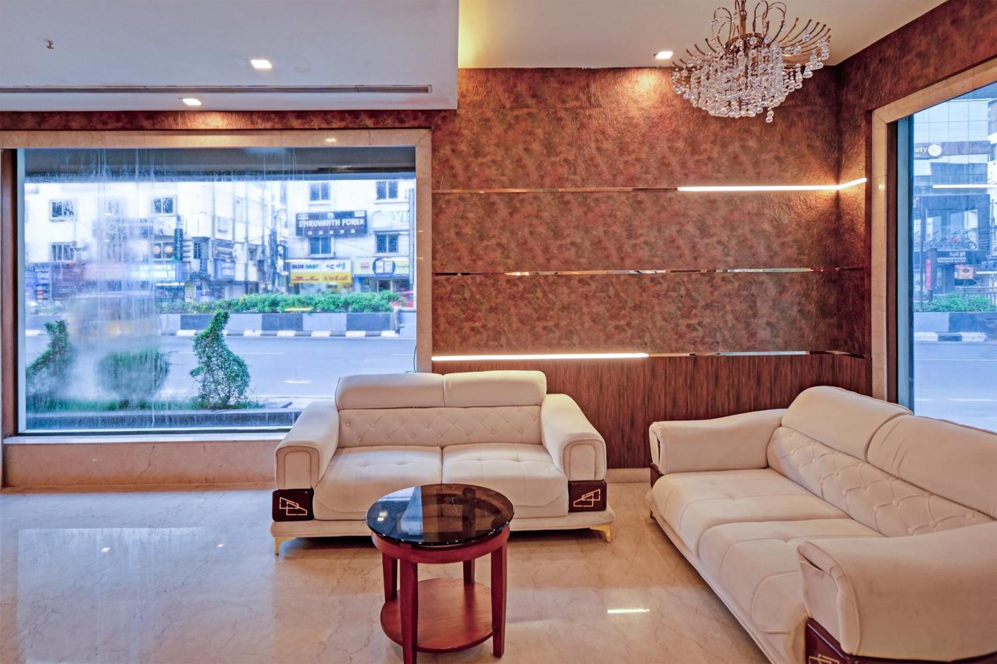 Palette Madhapur Hotel ไฮเดอราบัด ภายนอก รูปภาพ